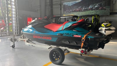 2019 BRP Sea-Doo Wake Base